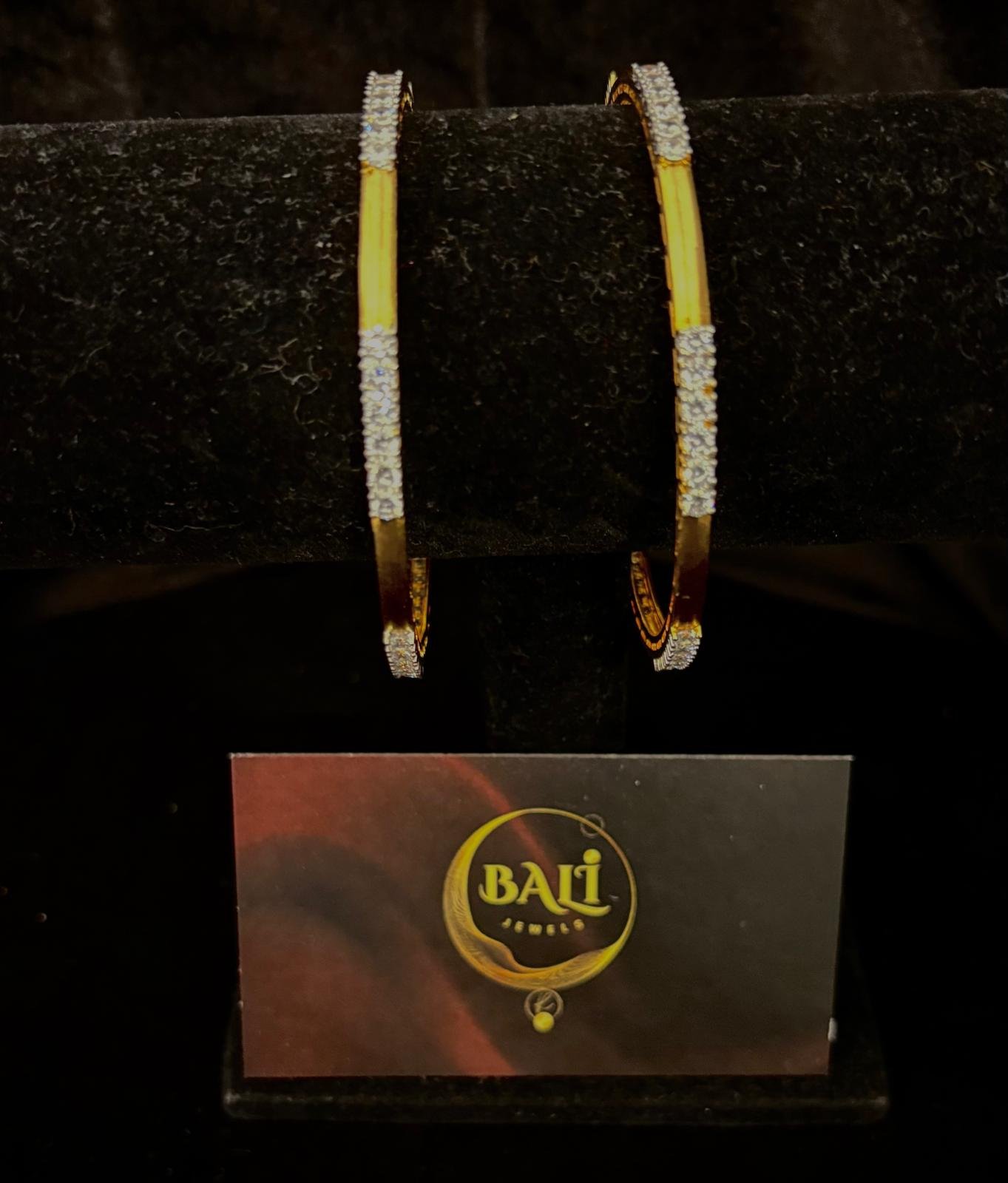 Bangles (set of 2)